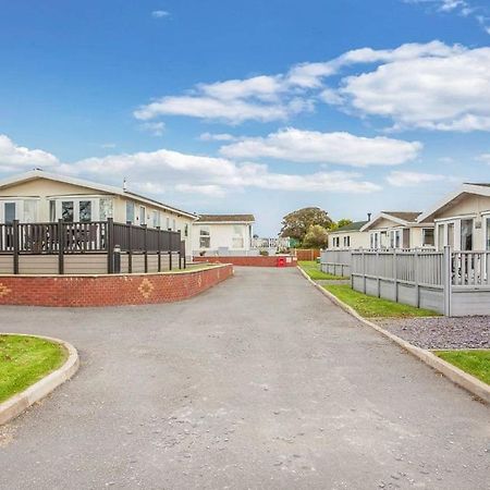 Bryn Mechell Hotel Llanfechell Bagian luar foto