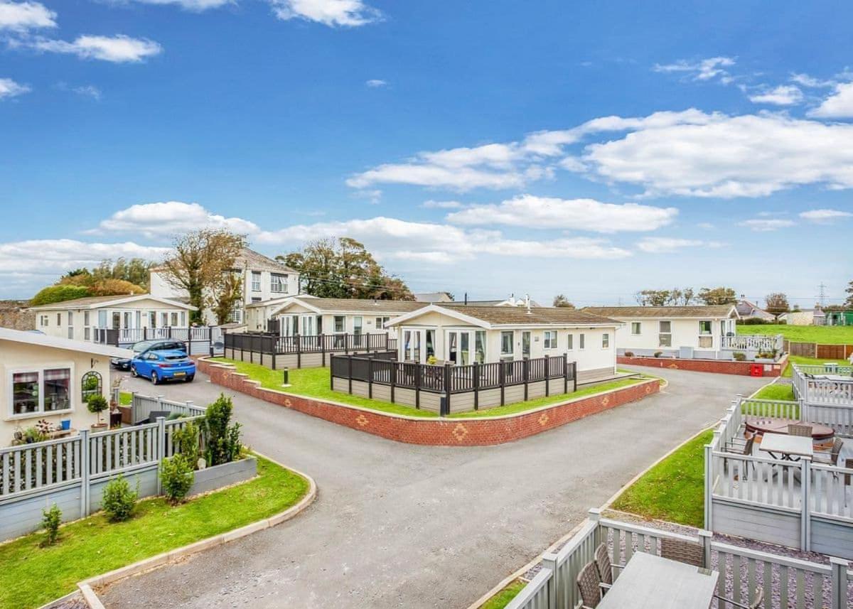Bryn Mechell Hotel Llanfechell Bagian luar foto